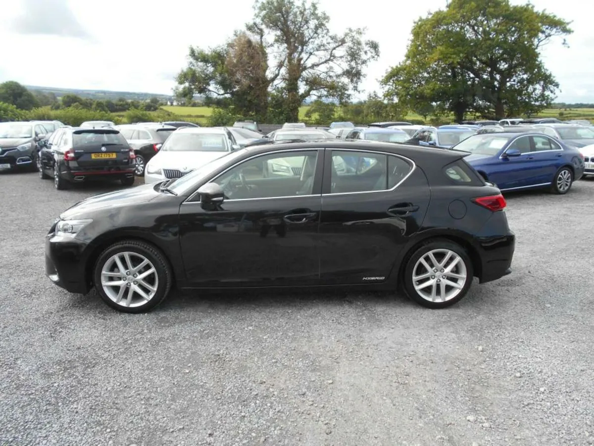 Lexus CT SE PLUS PACK CVT (LOW MILEAGE) (CAMERA+CR - Image 4