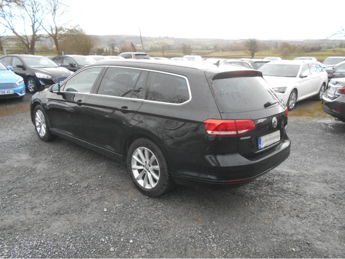 Volkswagen Passat SE BUSINESS 2.0 TDI 150 BHP ESTA - Image 3