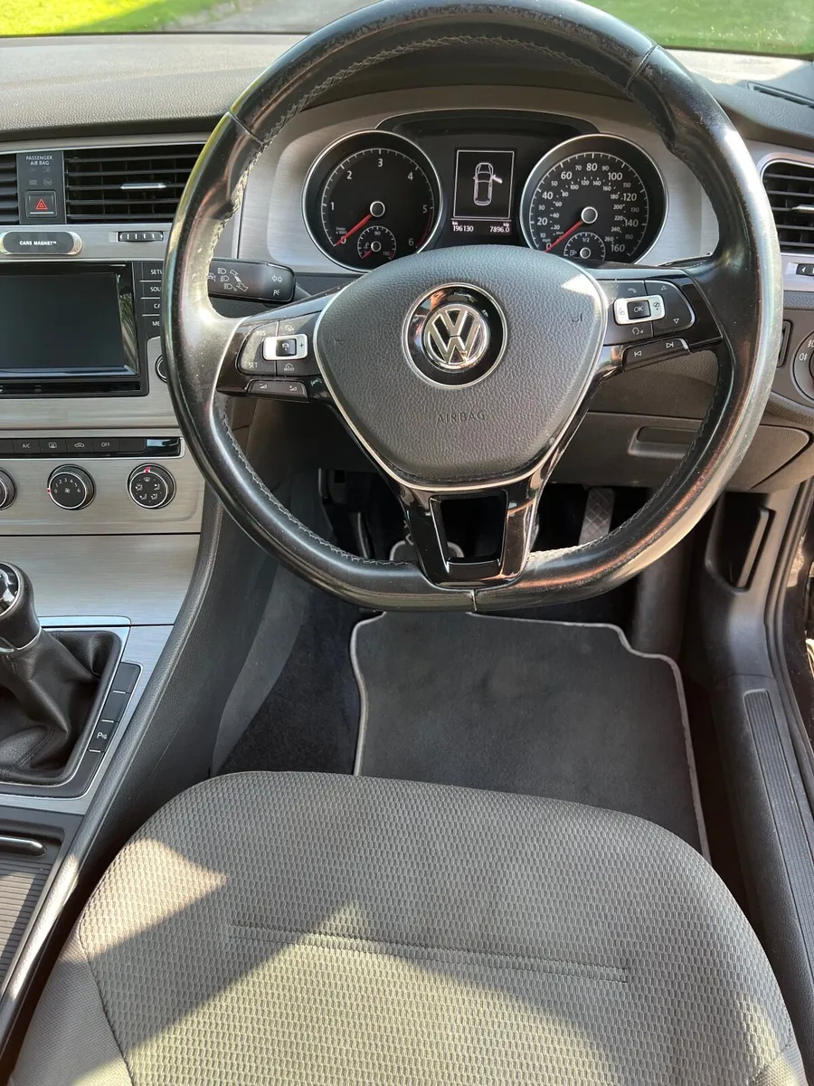 Volkswagen Golf 2015 - Image 3