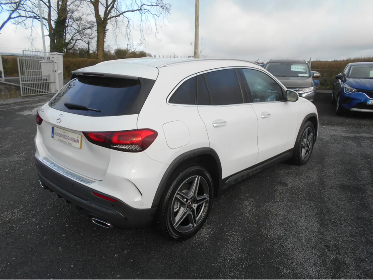 Mercedes-Benz GLA GLA 1.3 250e EXCLUSIVE EDITION P - Image 3