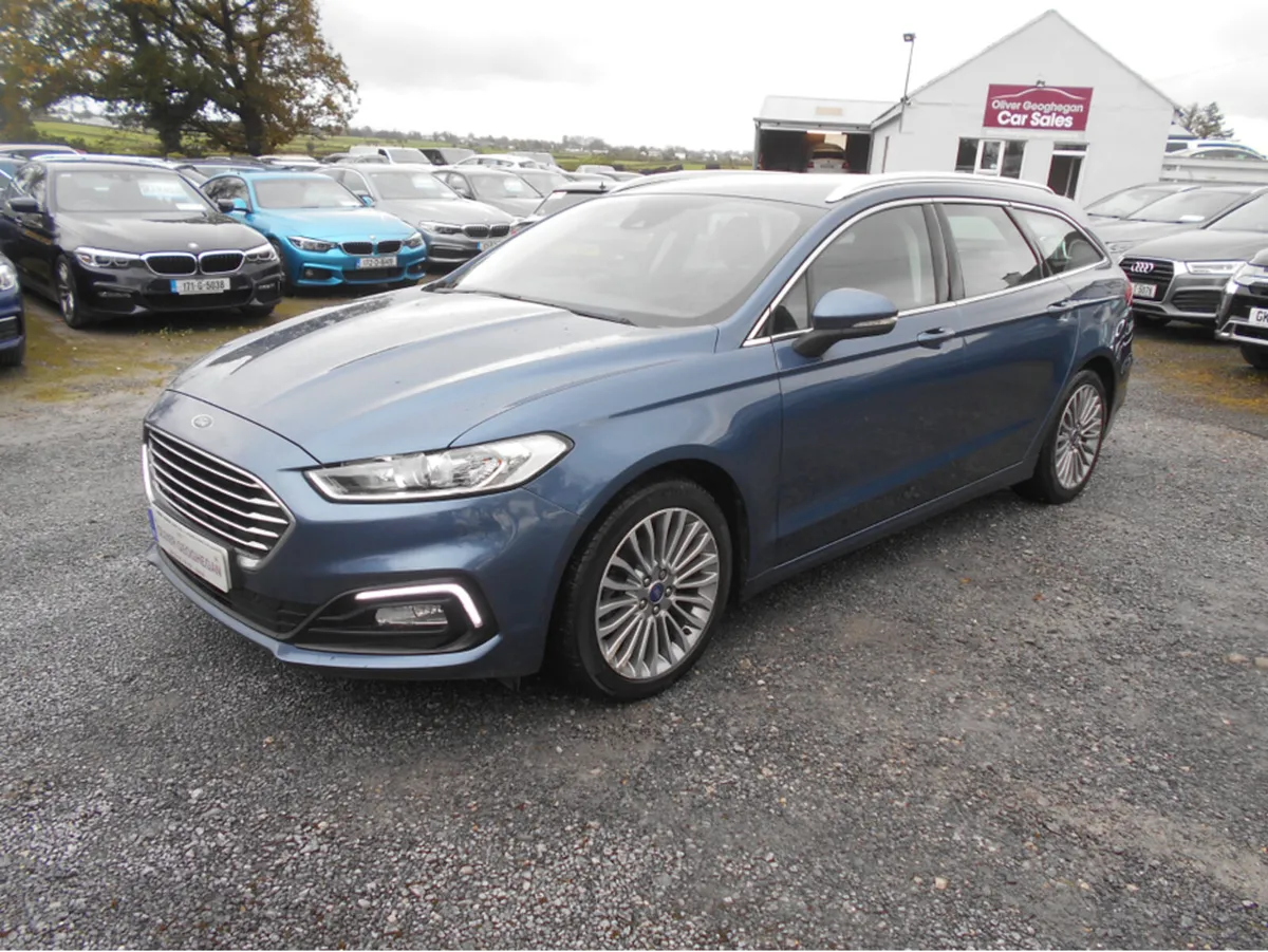 Ford Mondeo TITANIUM ED HEV AUTO (BLACK LEATHER) - Image 4