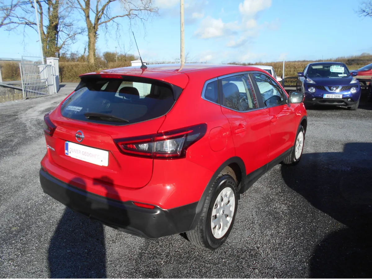 Nissan Qashqai 1.5 DCI VISIA 115 BHP - Image 2