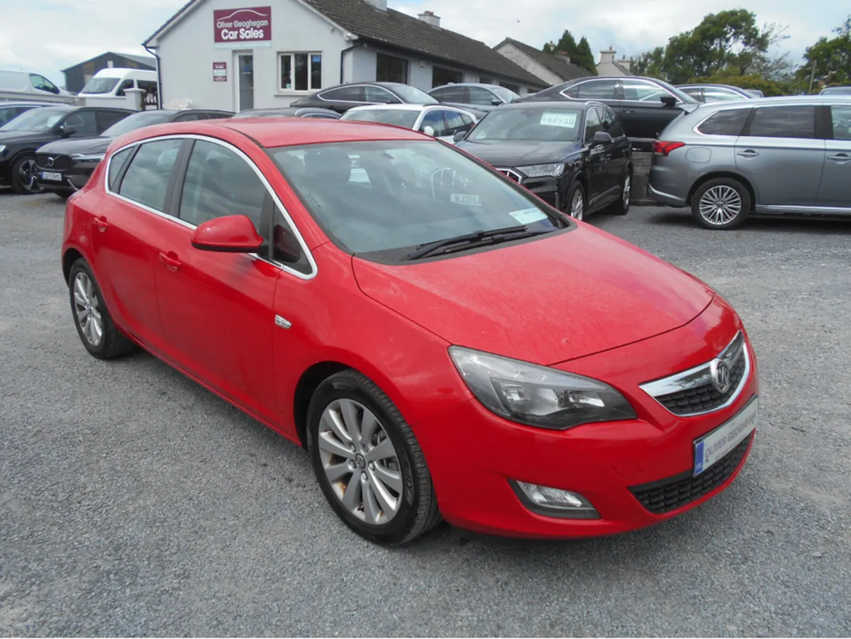 Opel Astra 1.7 CDTI TECH LINE ECOFLEX - Image 1