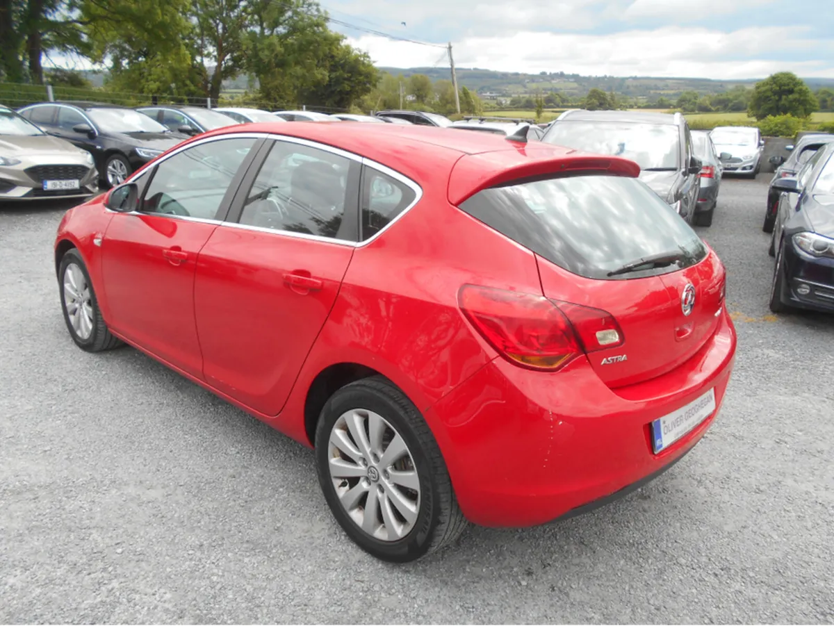 Opel Astra 1.7 CDTI TECH LINE ECOFLEX - Image 4