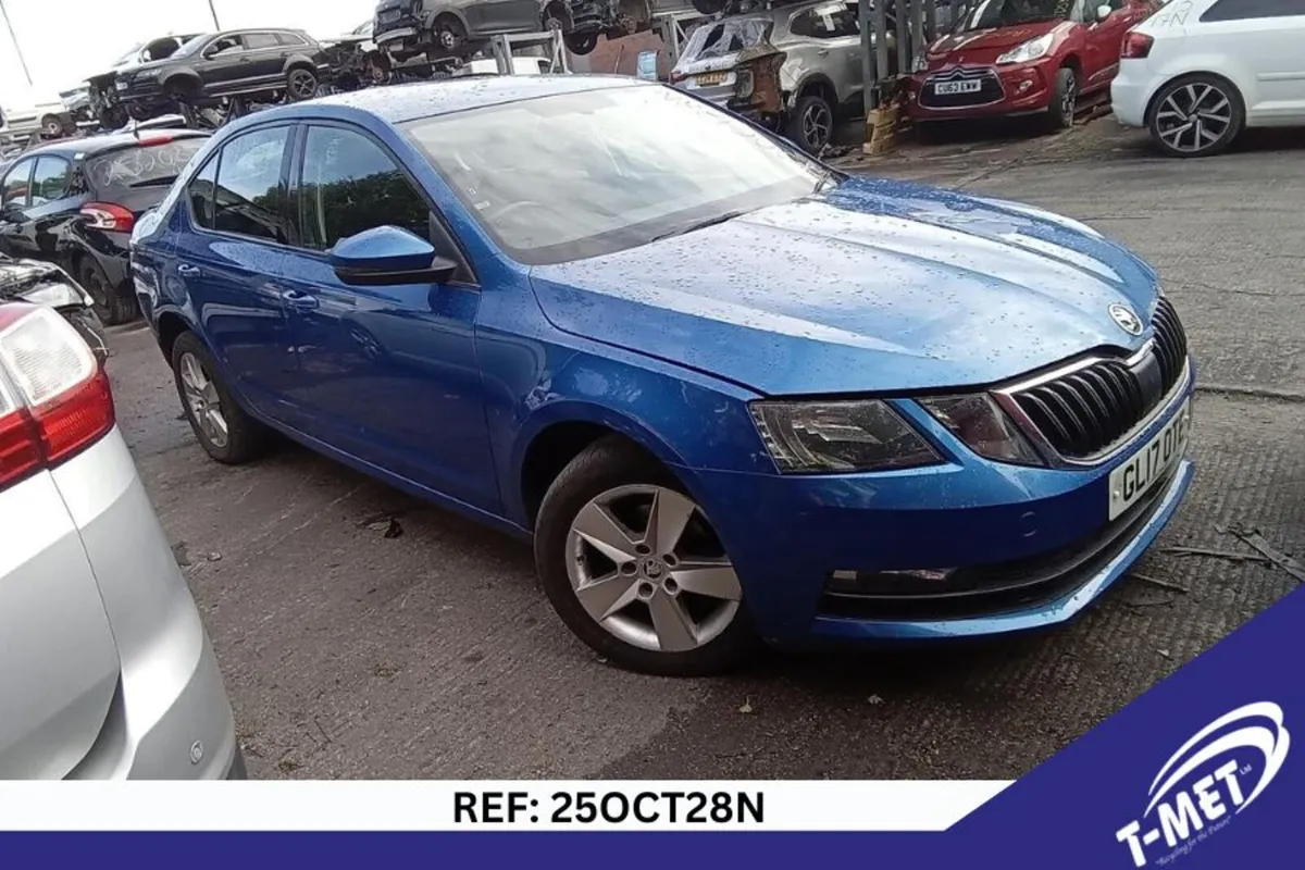 2017 SKODA OCTAVIA BREAKING FOR PARTS - Image 2