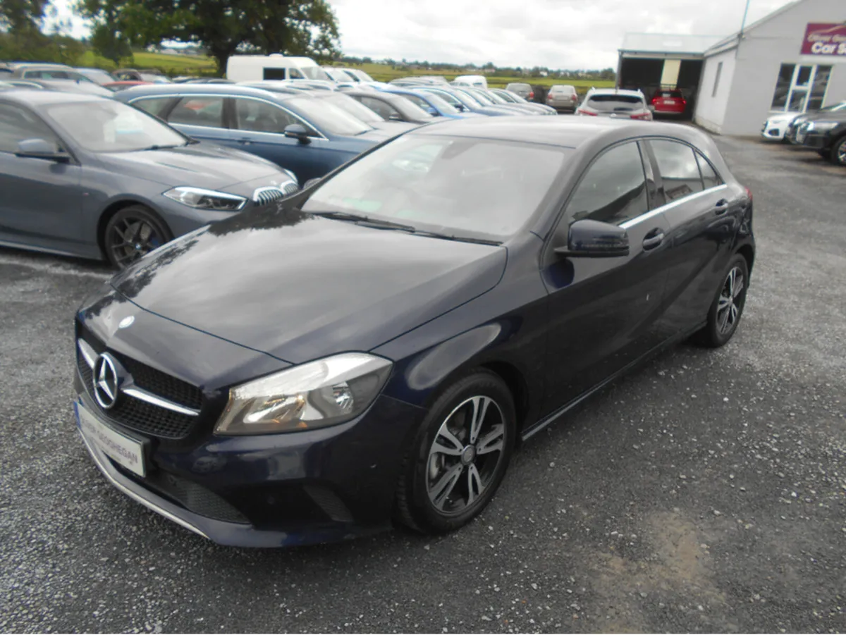 Mercedes-Benz A-Class A180 D SE EXECUTIVE (CAMERA+ - Image 4