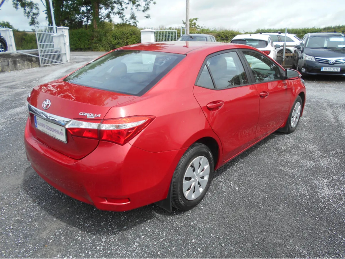 Toyota Corolla 1.4 D-4D TERRA - Image 2