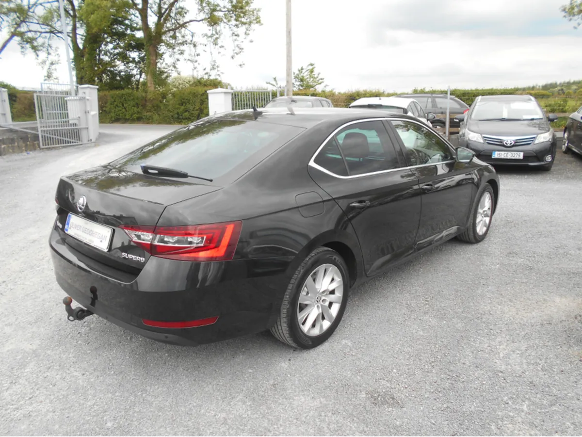 Skoda Superb 2.0 TDI SE TECHNOLOGY 150 BHP AUTO (C - Image 2