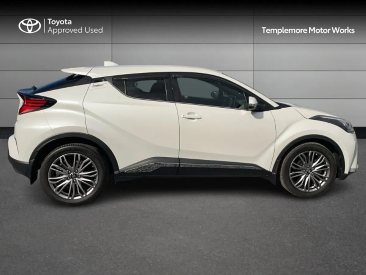 Toyota C-HR HYBRID SOL 4DR AUTO - Image 3