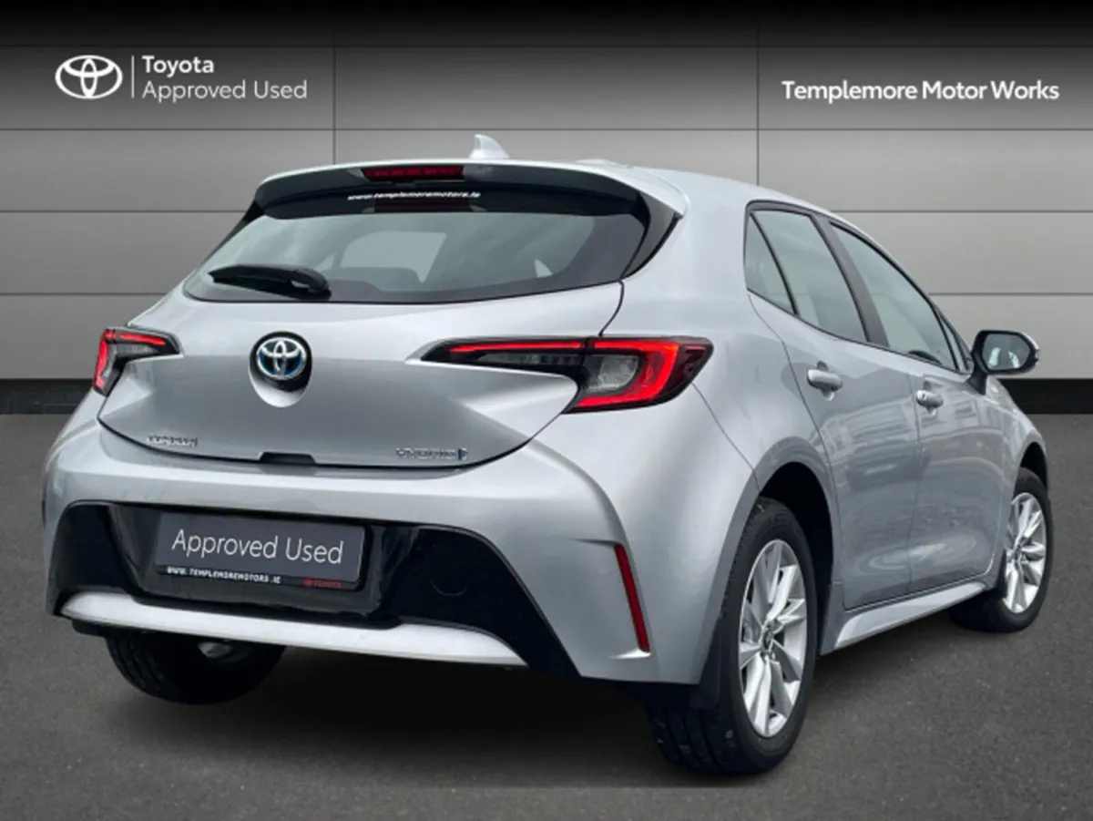 Toyota Corolla 1.8 - Image 2