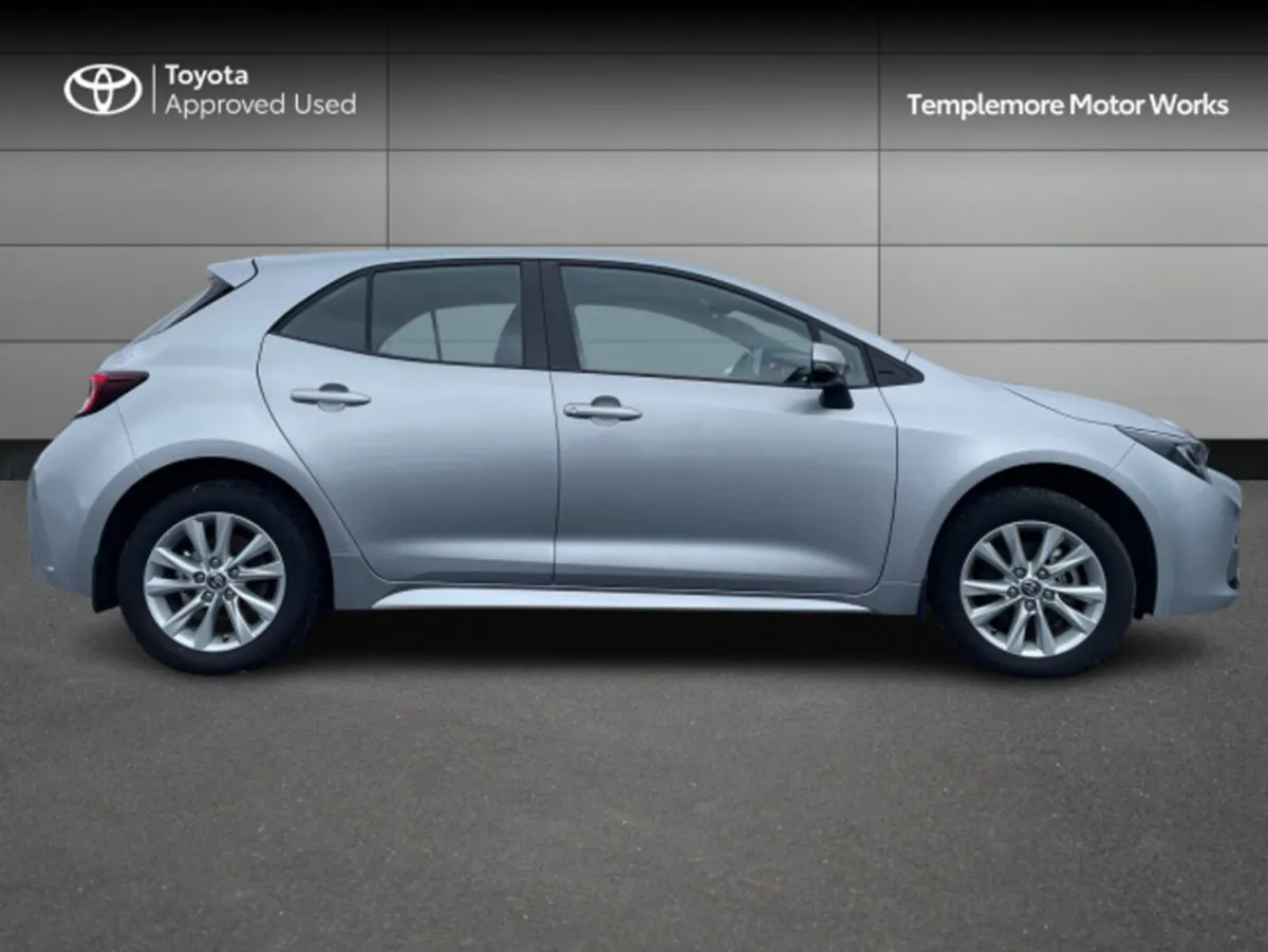 Toyota Corolla 1.8 - Image 3