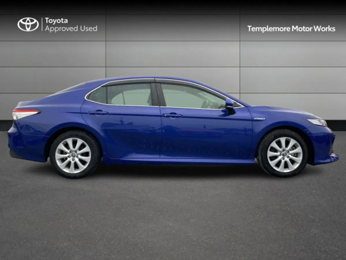 Toyota Camry CAMRY HYBRID SOL - Image 3