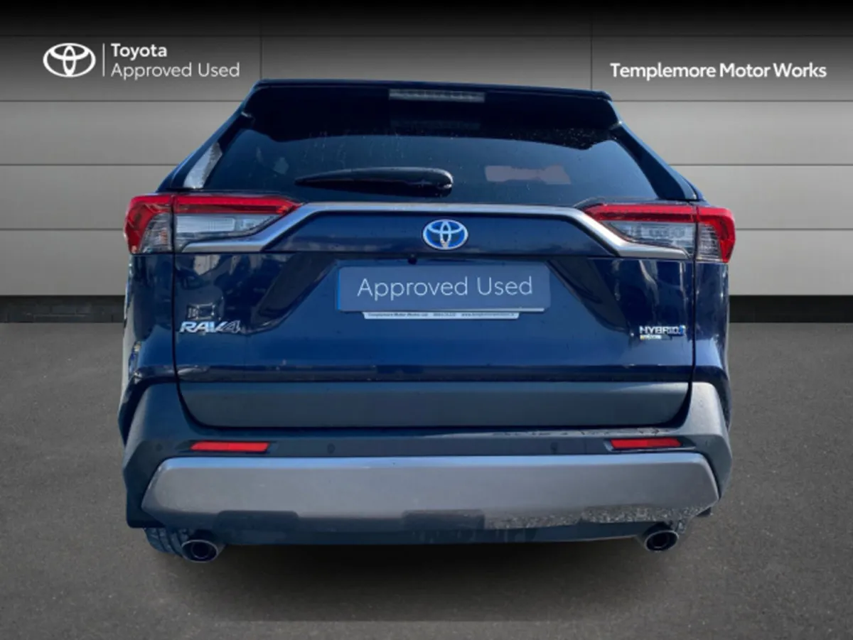 Toyota RAV4 RAV4 HYBRID SOL 4DR AUTO - Image 4