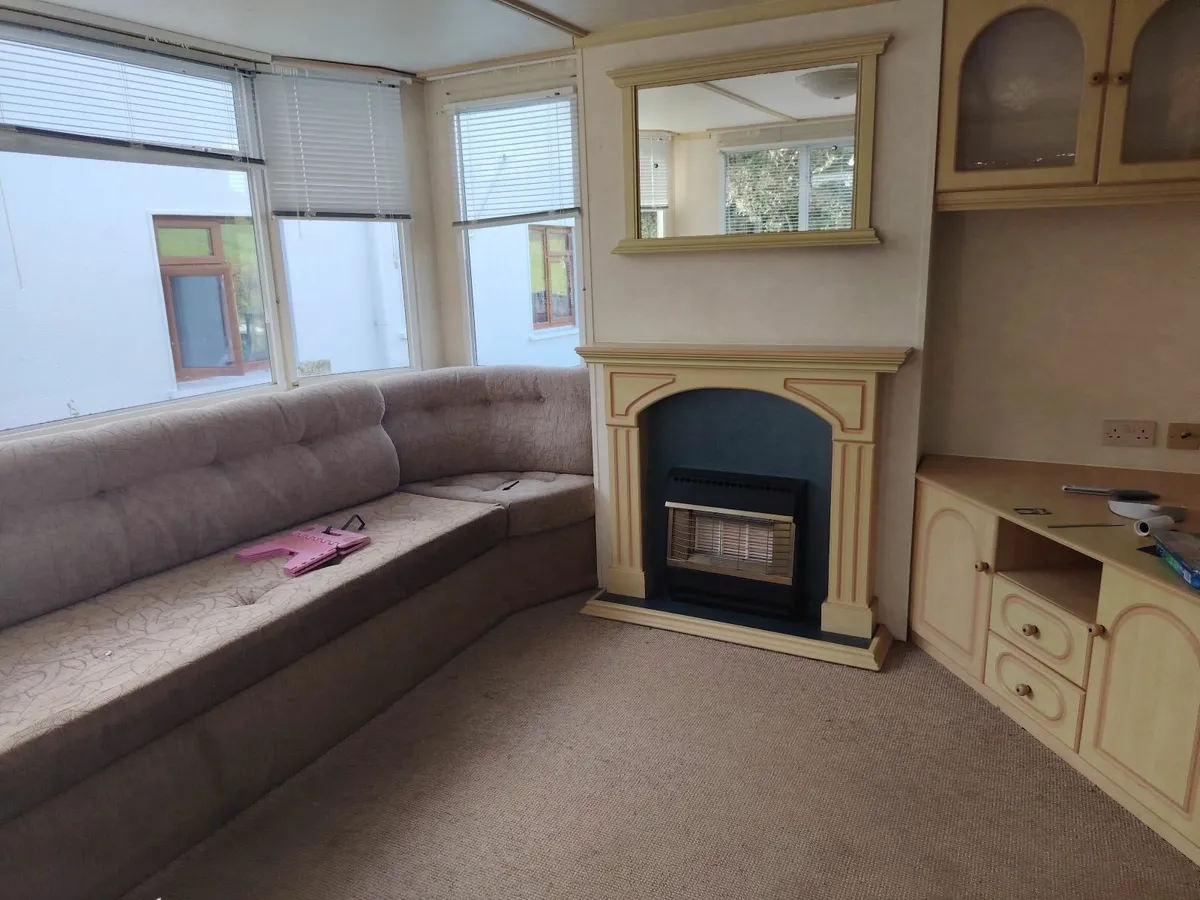 Mobile Home - Image 1
