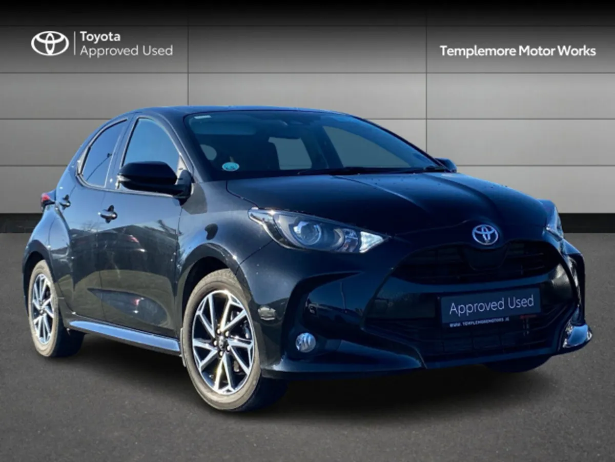Toyota Yaris YARIS 1.0 LUNA SPORT - Image 1