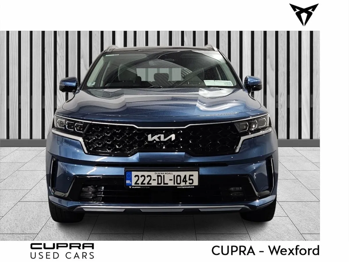 Kia Sorento 1.6 Phev K4 4X4 7 Seats  574 Per Month - Image 3