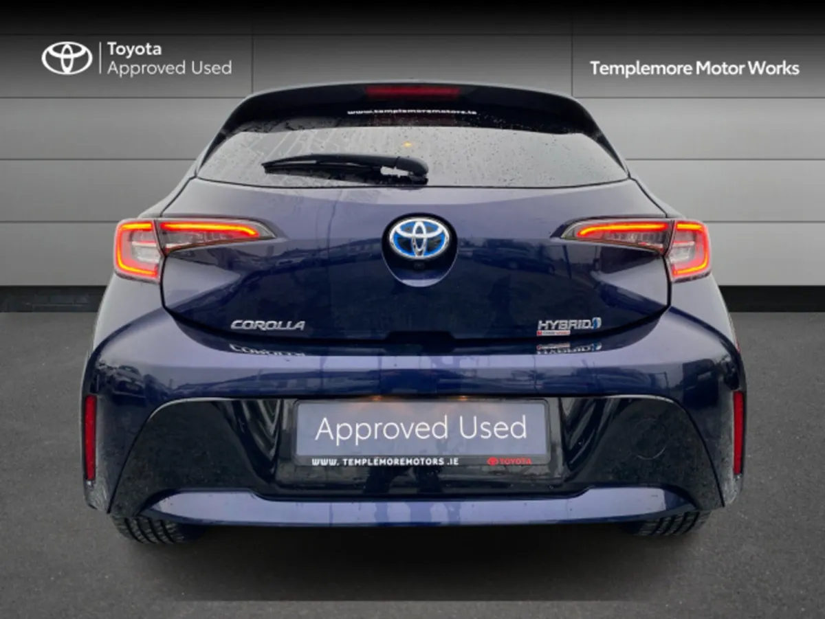Toyota Corolla HYBRID L/SPORT HB 4DR AUTO - Image 4