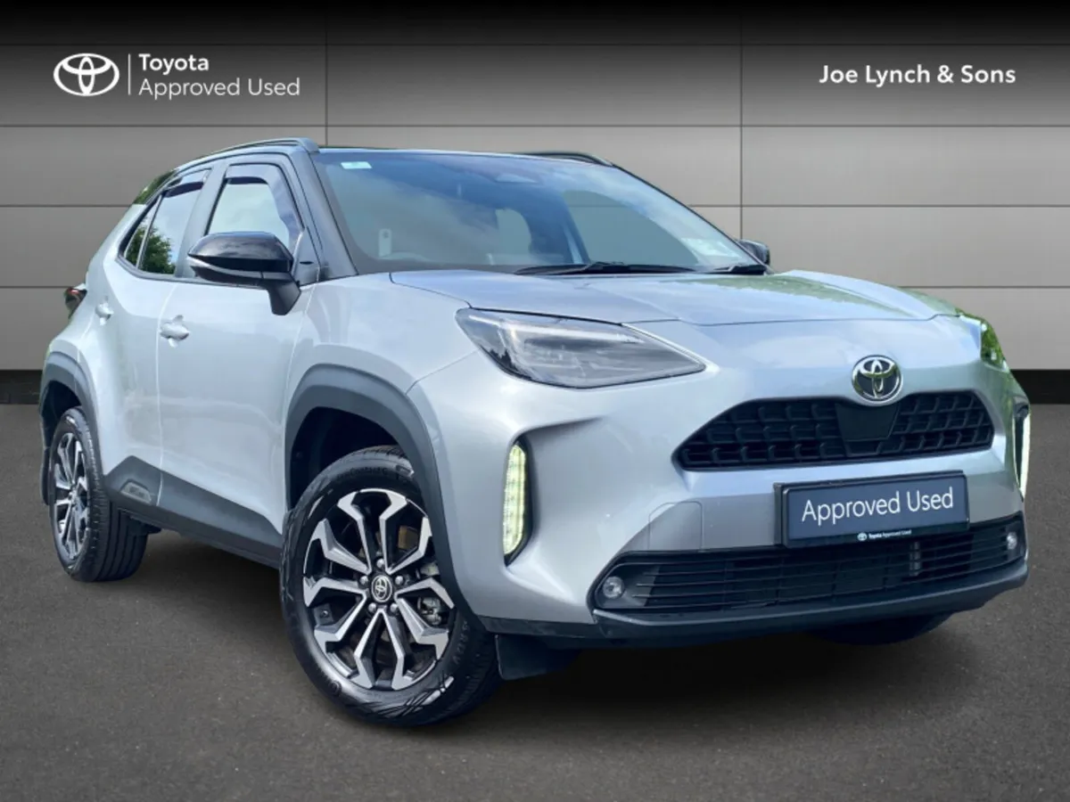Toyota Yaris Cross YARIS CROSS LUNA SPORT BI - Image 1