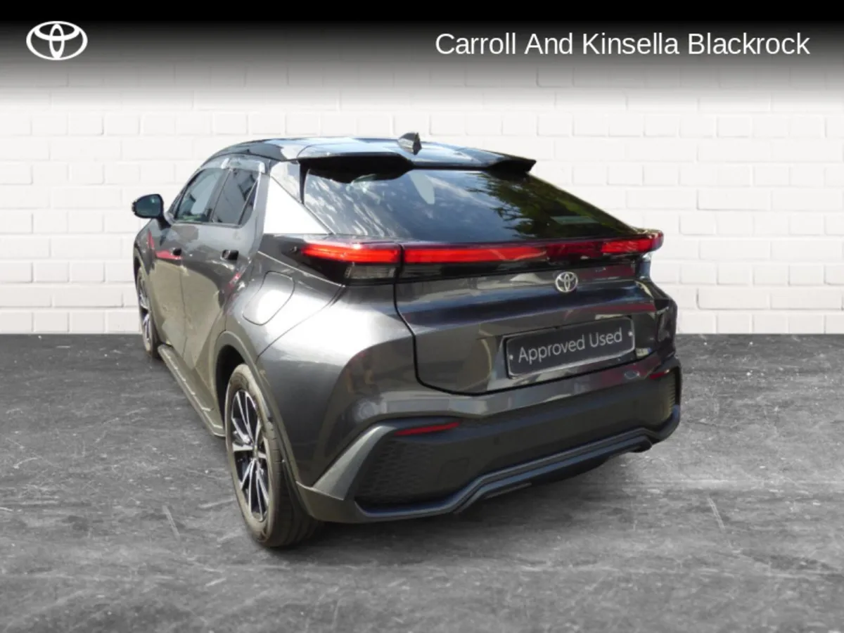 Toyota C-HR Phev Sport+ - Image 2