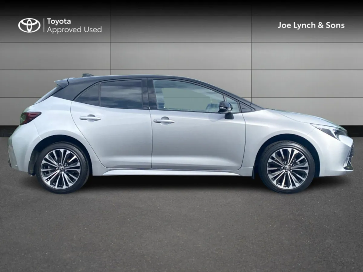 Toyota Corolla COROLLA HB LUNA SPORT - Image 3