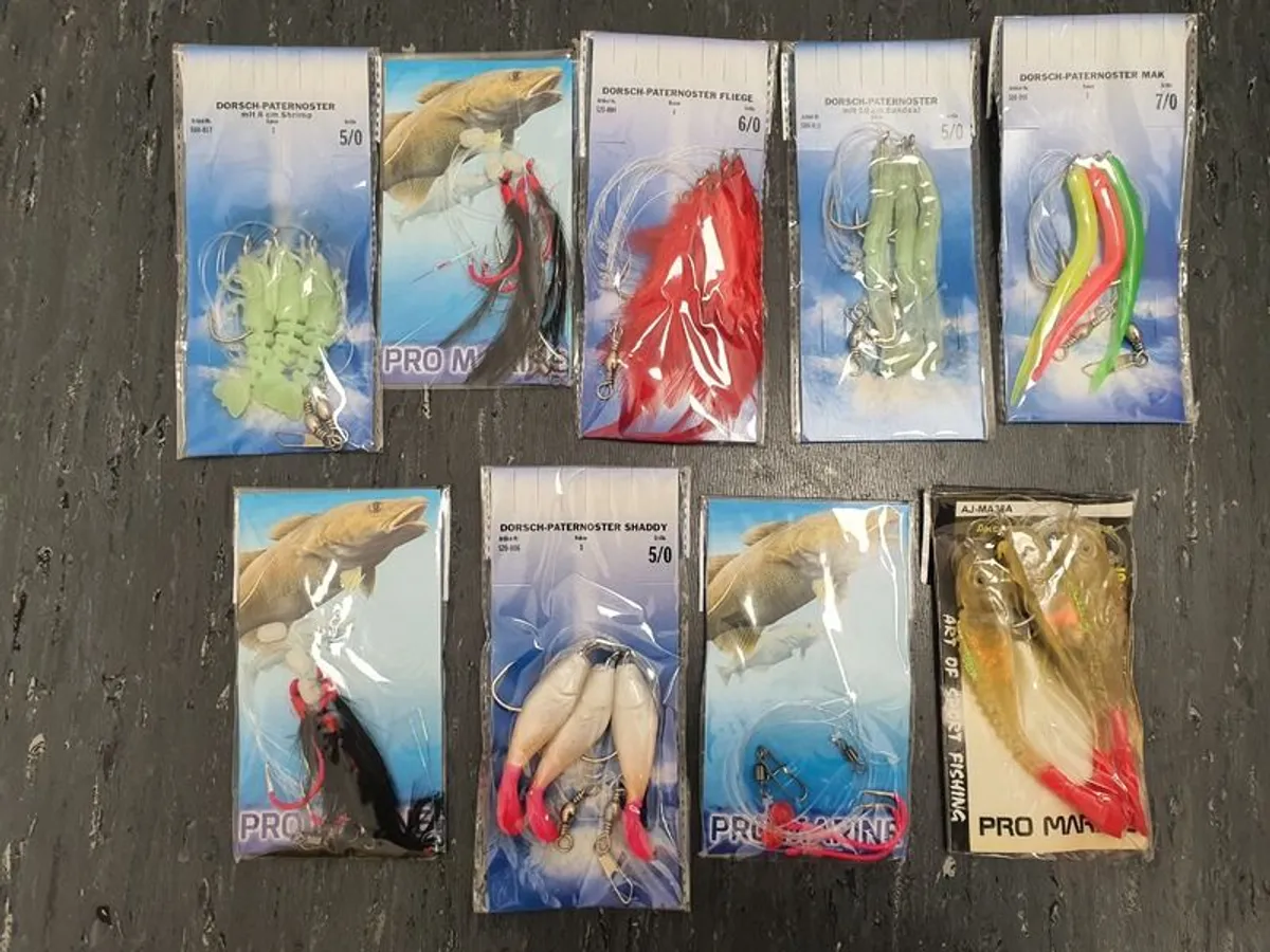 No#2 - NEW - Set of 9 packs Strong Sea Rigs Feathers on Big Hooks 5/0, 6/0 and 7/0 - Bait Trace Paternoster Lures Cod Pollock Ling Conger Bass Mackerel - Image 1