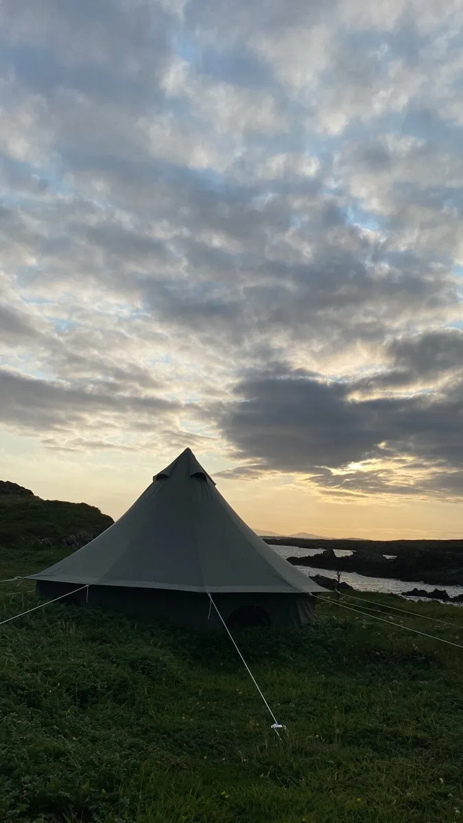 Bell tent - Image 2