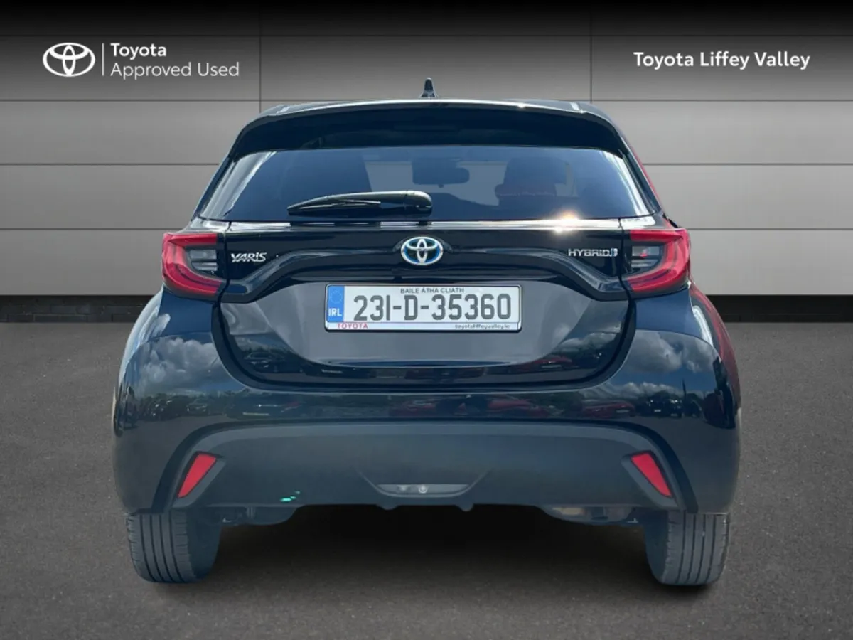 Toyota Yaris 1.5 HYBRID LUNA SPORT AUTO - Image 4