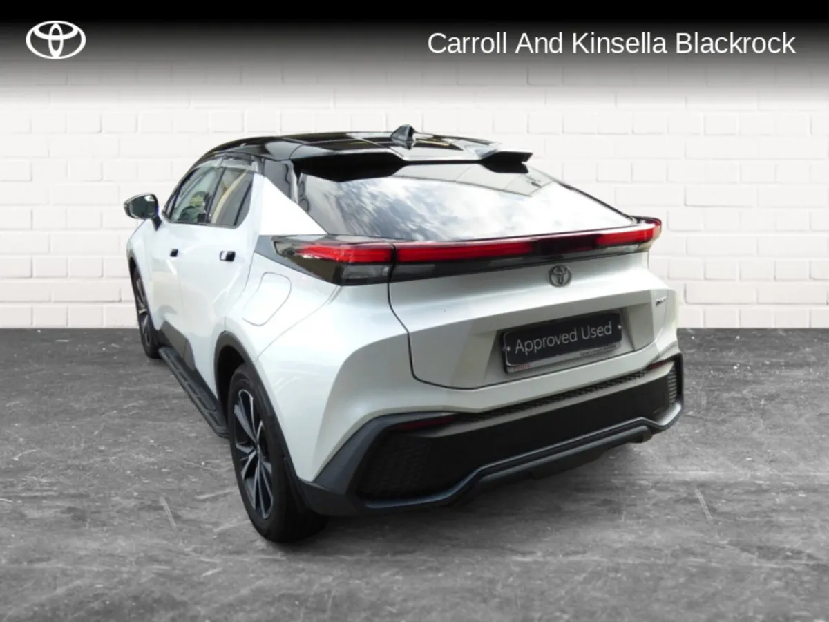 Toyota C-HR Hybrid Sport+ - Image 2