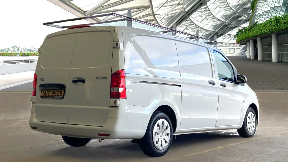 Mercedes-Benz Vito 1.7 114 CDI Progressive L2 - Image 2