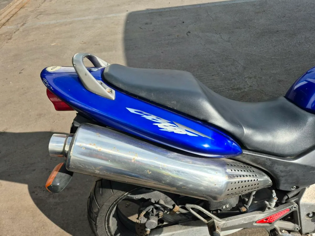 Honda Hornet - Image 4