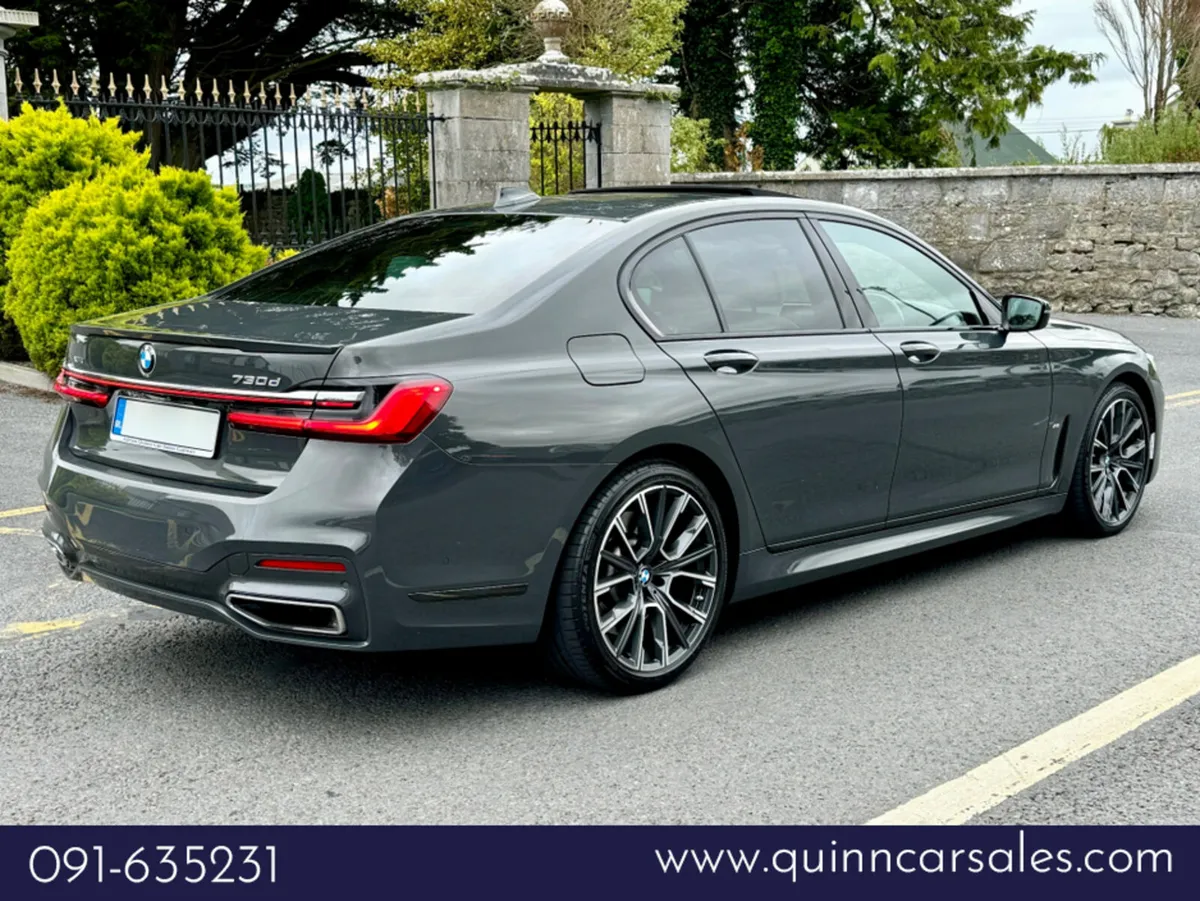 BMW 7-Series 730d M-SPORT X-DRIVE AUTO==HIGH SPEC= - Image 3