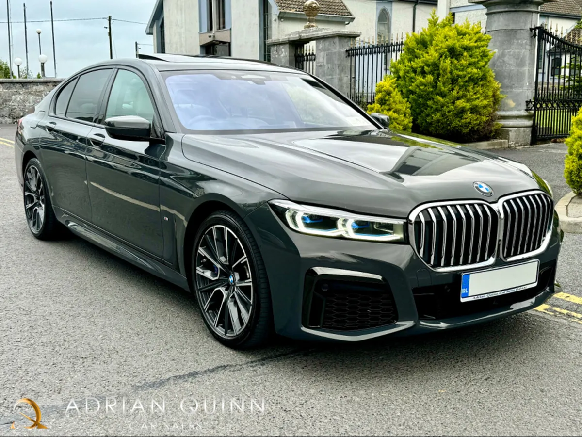BMW 7-Series 730d M-SPORT X-DRIVE AUTO==HIGH SPEC= - Image 4