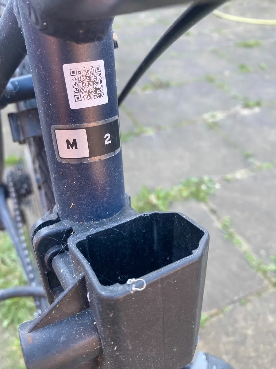 BIKE GIANT For SALE - Image 2