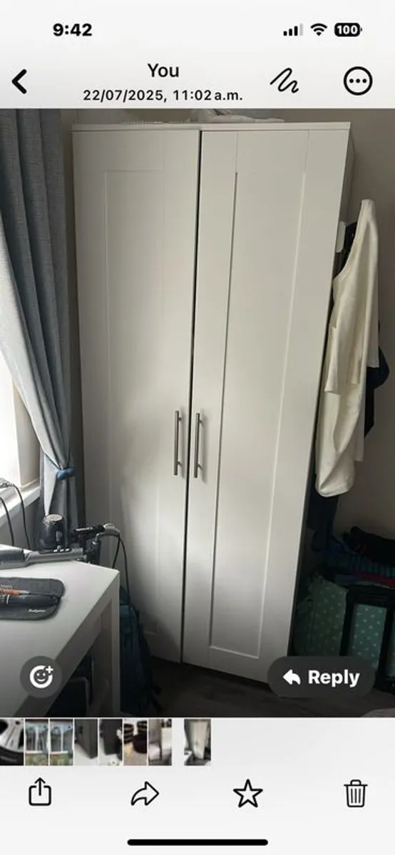 Bedroom set - Image 1