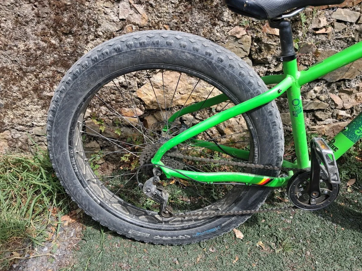 Online Auction Of A Scoop Sport Fatbike - Image 4