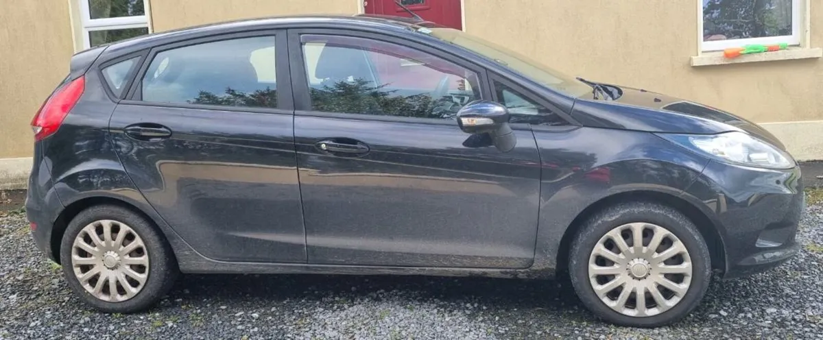 Ford Fiesta - Image 4
