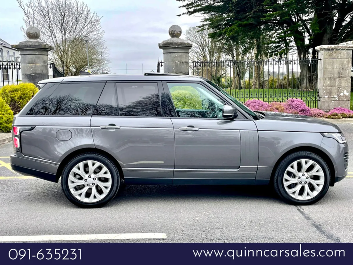 Land Rover Range Rover P400e VOGUE SE HYBRID AUTO= - Image 2