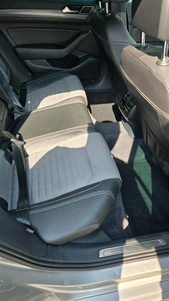 Vw passat+golf 4x4 automatic 240bhp - Image 4