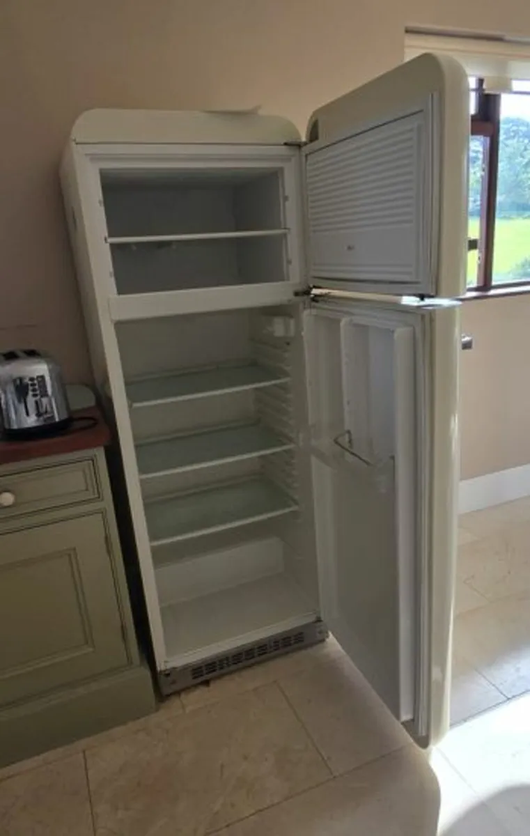 Smeg Fridge/Freezer - Image 3