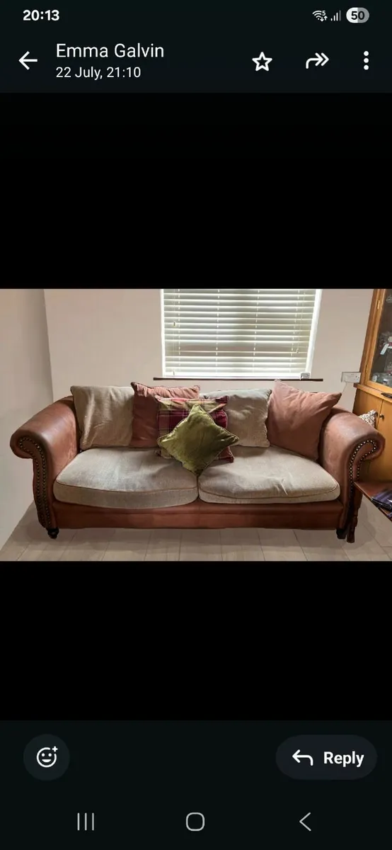 Couch - Image 2
