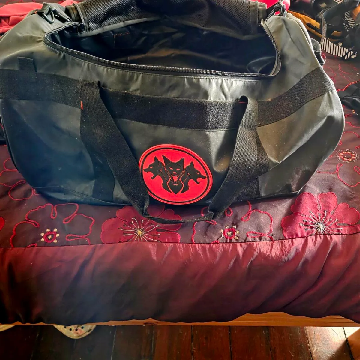 Gym belts, bag, sleeves, wraps, straps, shoes - Image 1