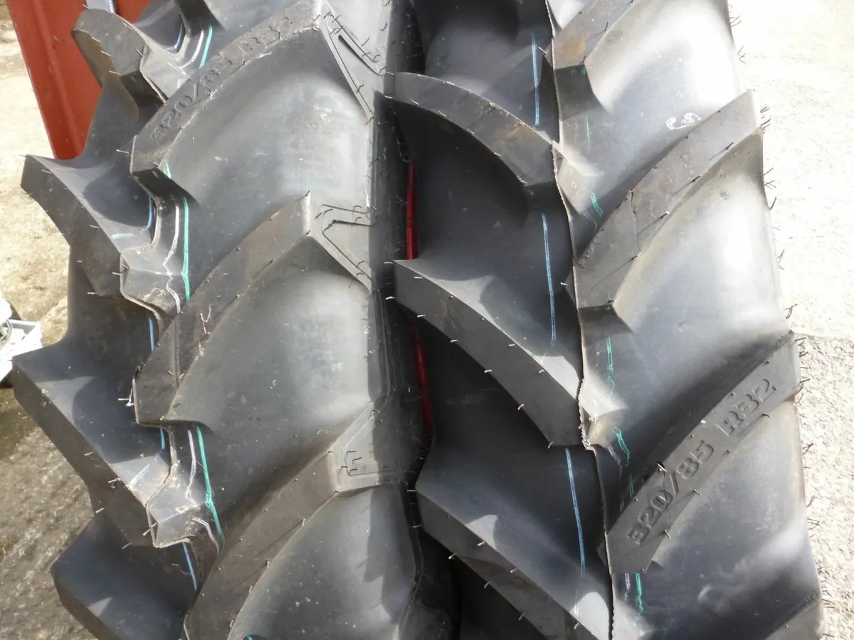 Tractor Tyres c/w Rims - Image 2