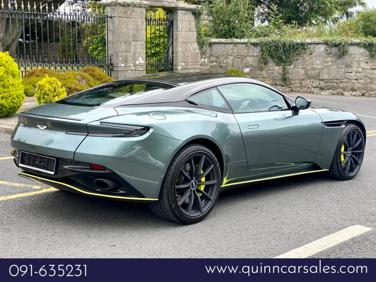 Aston Martin DB11 AMR SIGNITURE EDITION 5.2 V12 63 - Image 3