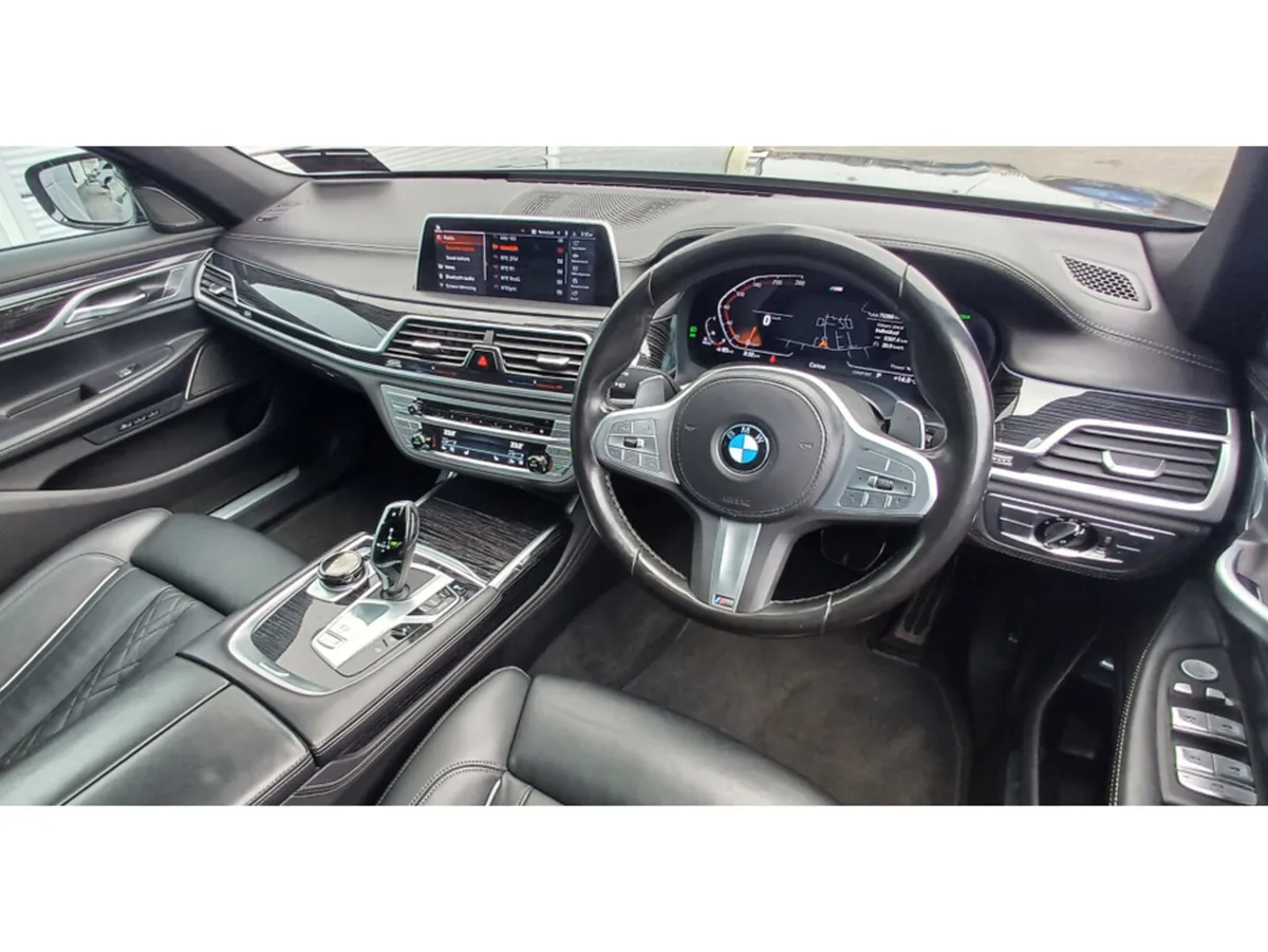 BMW 7-Series 730d  M SPORT MHEV 4DR AUTO - Image 4