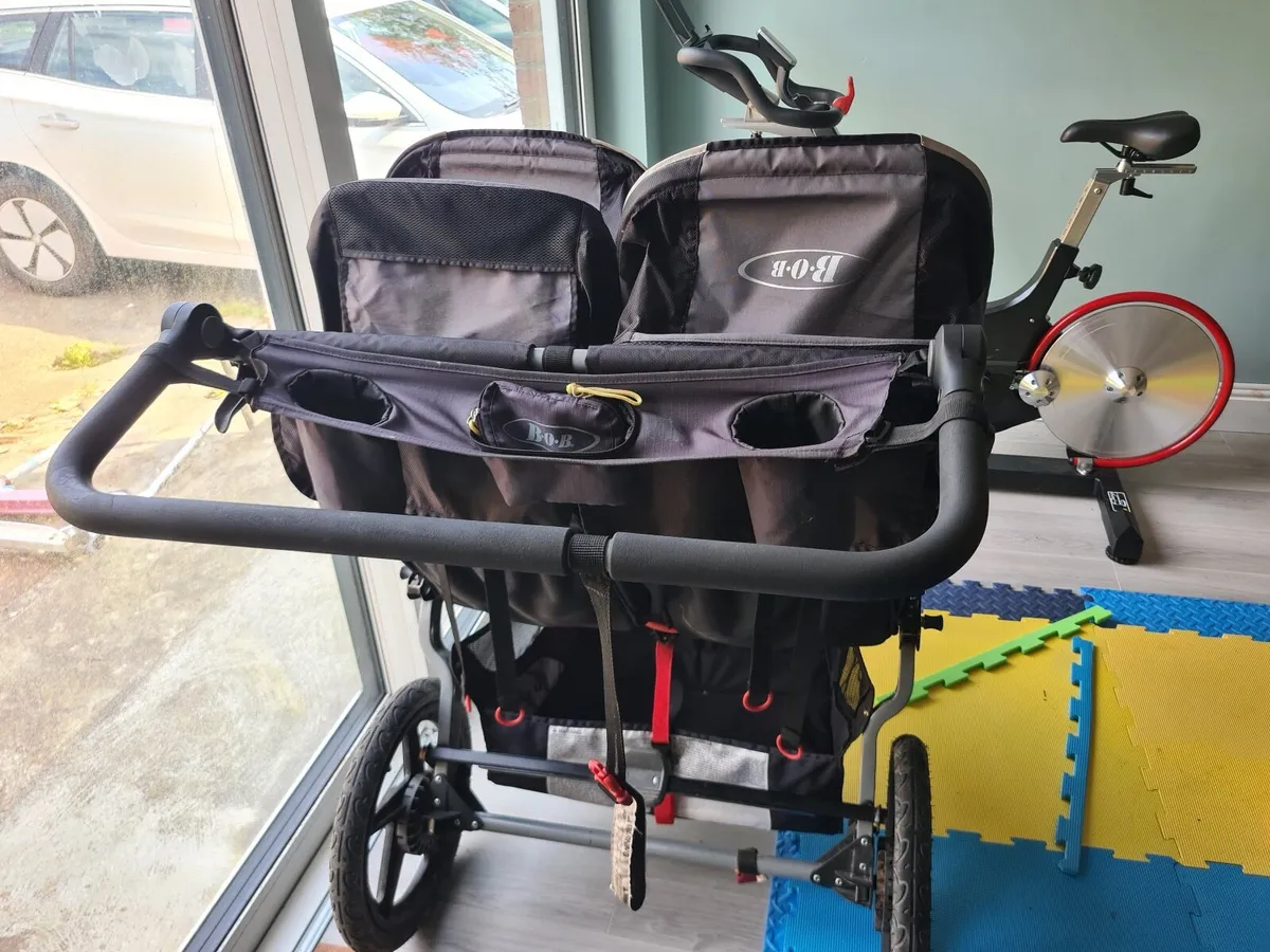 BOB Duallie: The Ultimate Jogging Double Stroller - Image 1