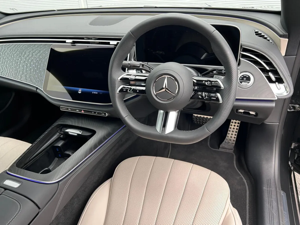 Mercedes-Benz E-Class 252 E 220 D AMG LINE Advance - Image 4