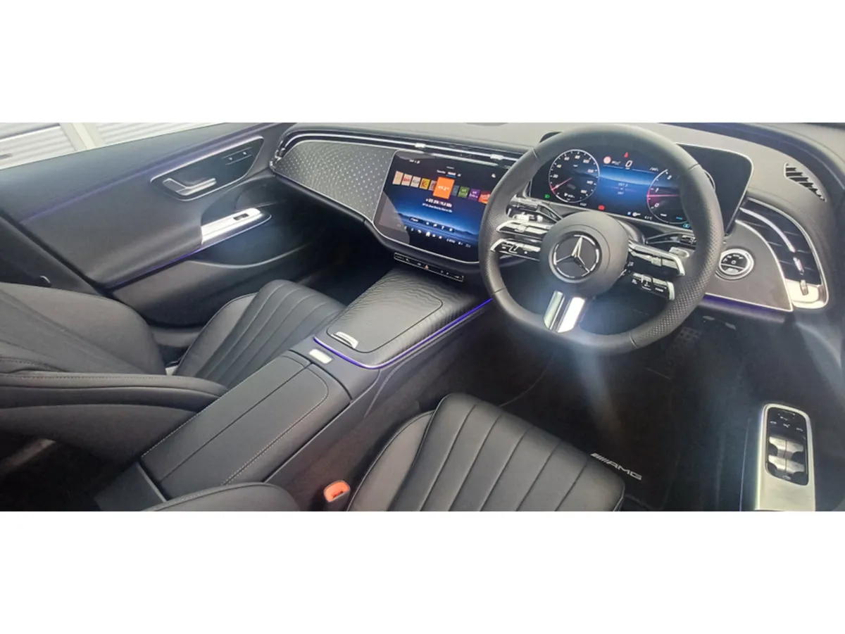 Mercedes-Benz E-Class E220D AMG LINE PLUS *ALPINE - Image 4