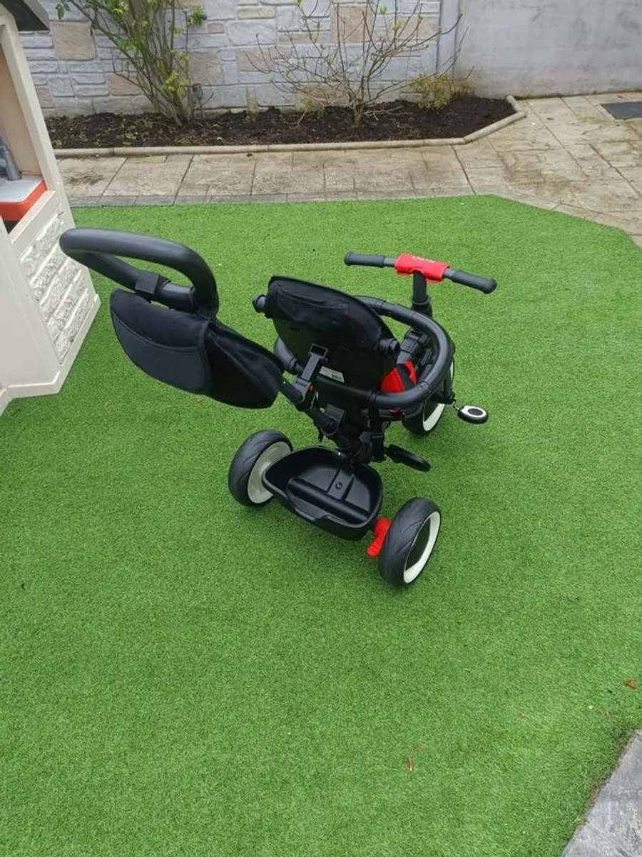 QPlay RITO EVA Trike: Black/Red; Rare; Barely Used - Image 2