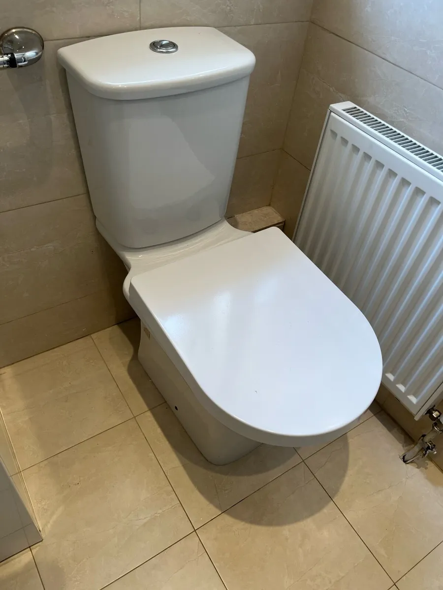 WC open back - Image 2