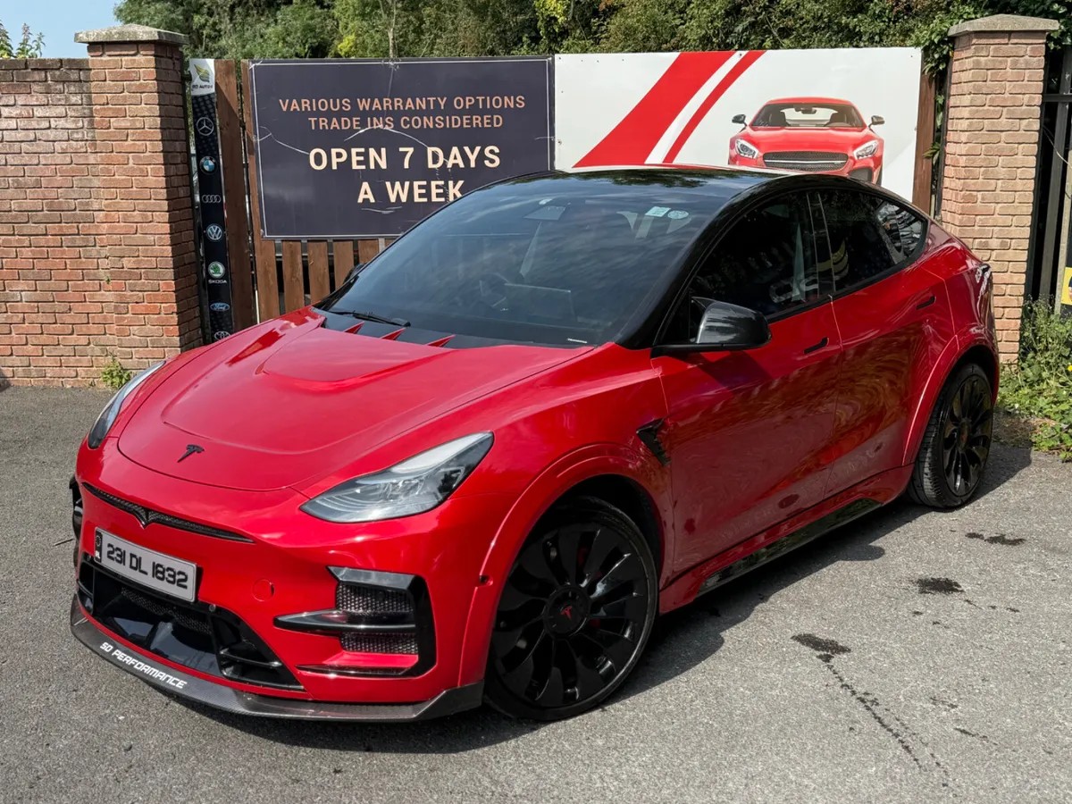2023 Tesla Model Y Long Range Dual Motor - Image 2